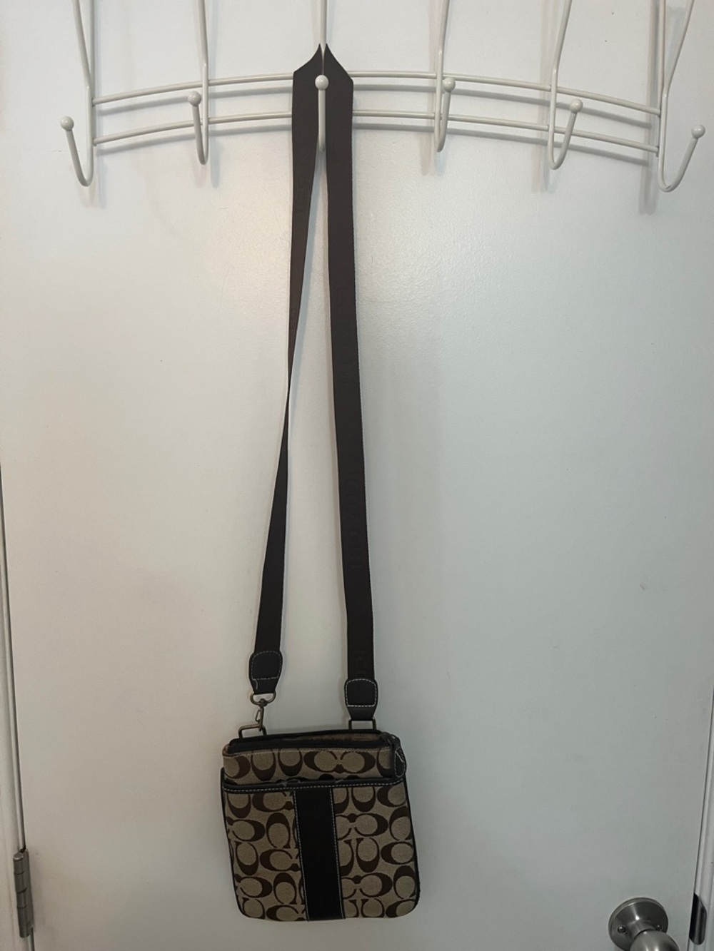 Coach Small Signature Crossbody in Tan and Black - Picture 2 of 11